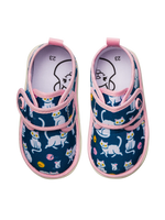 baby-slippers-playful-kitty-02/0278da1ed813aef18f3f346918f576a7728b7e2f