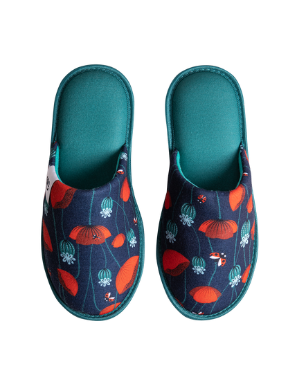 slippers-ladybugs-poppy-flowers-b7/b7b83f182d3f1932ee0acef7031c717f01a1615c