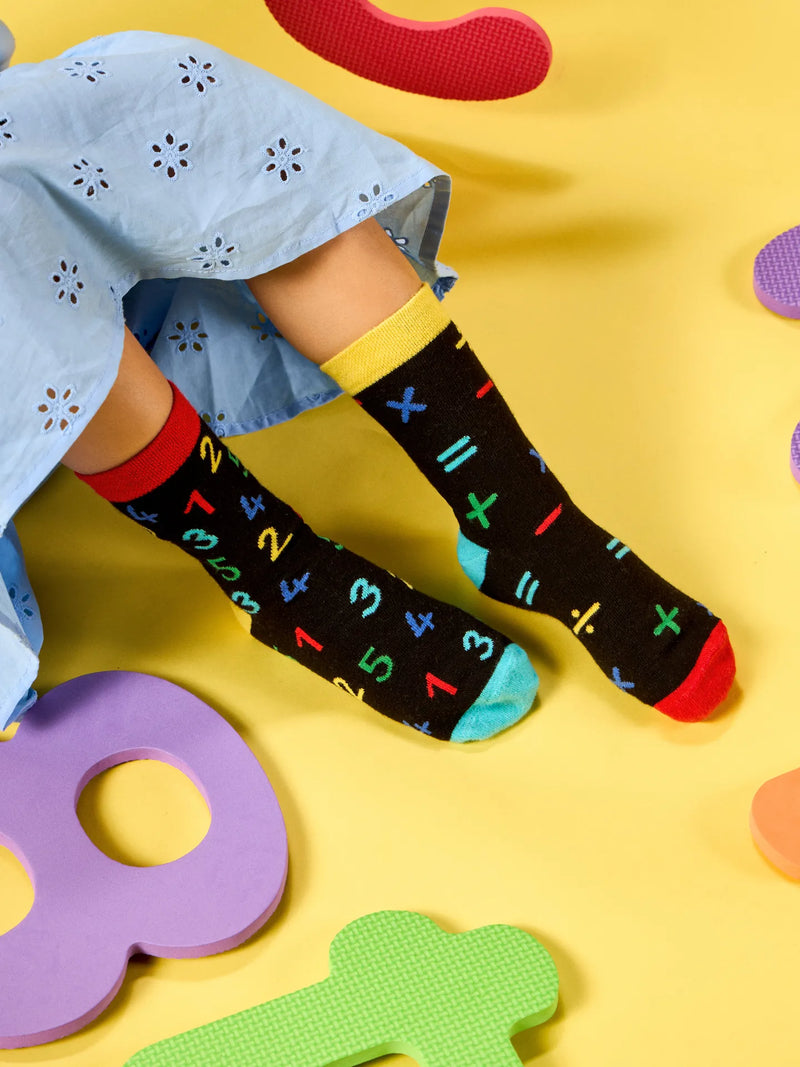 kids-socks-numbers-1-0e/0e4b7af45bc600eb2eebe0b717441c62b45ec472