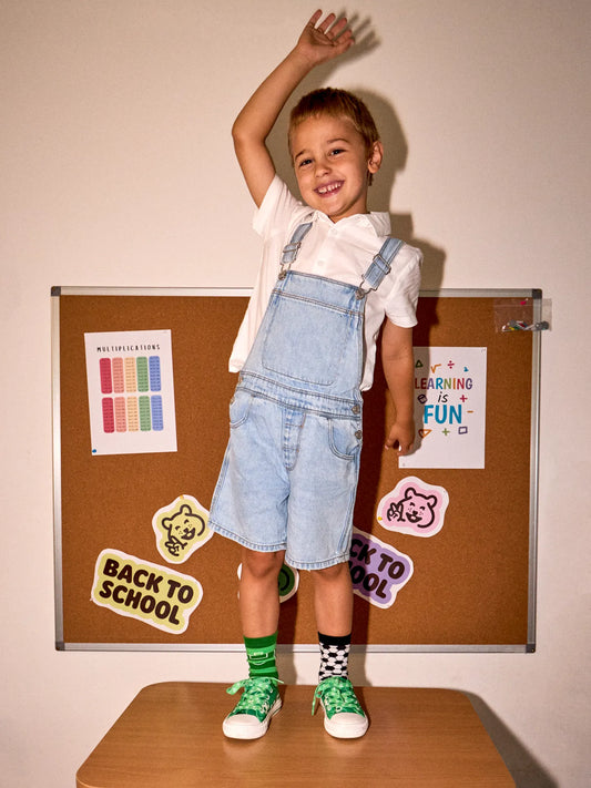 kids-canvas-shoes-football-pitch-8b/8b0449b8af42712eee1fdcf64f20b371c265a3e4