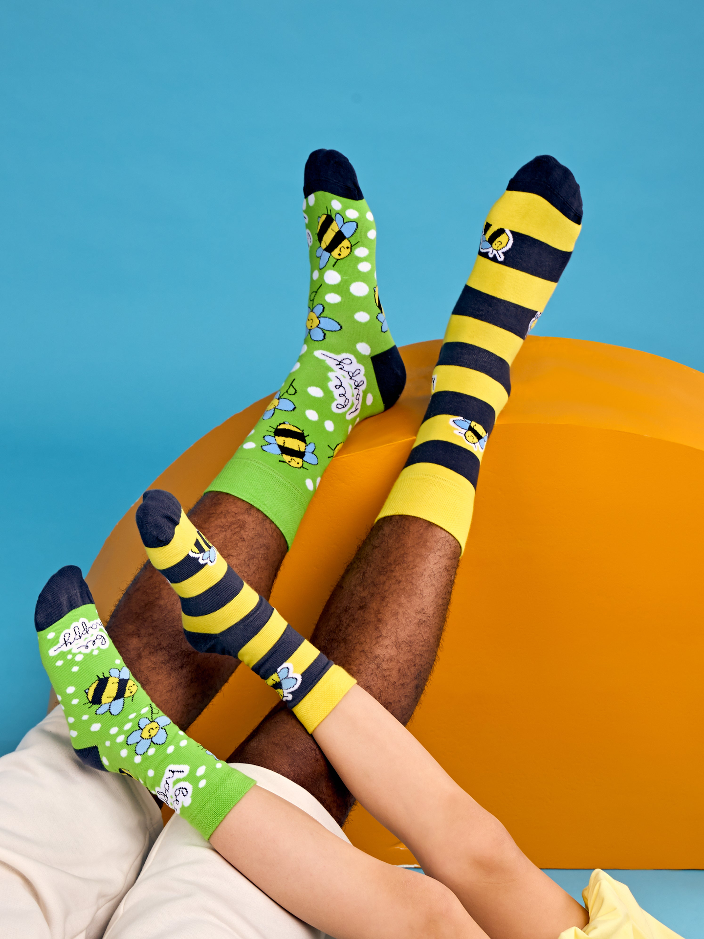 kids-socks-bees-1-14/14173df0d1784e8eb62eae68c128b6a355ec8a1c