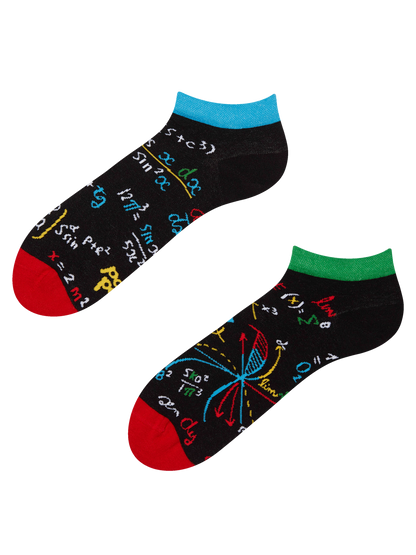 ankle-socks-mathematics-02-95/95f120f77dff93e0fa84ce8d8bedc01724629988