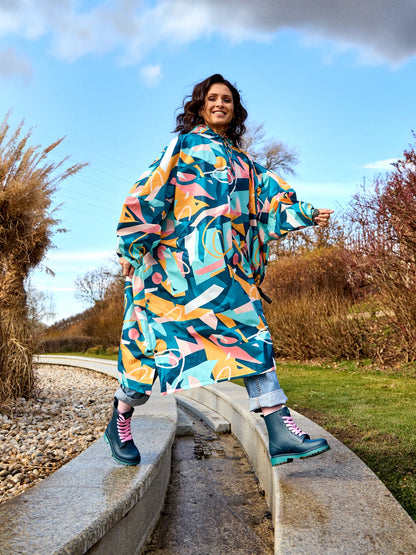raincoat-colourful-geometry-37/37a7777387a5b786e06a6d90307e32bb63ee54b0