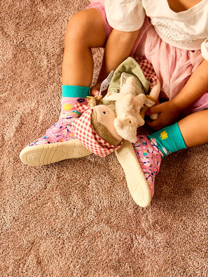 baby-slippers-sweet-butterflies-3b/3bc2a6f548e2de4b8260d493bc6c38e2298358fe