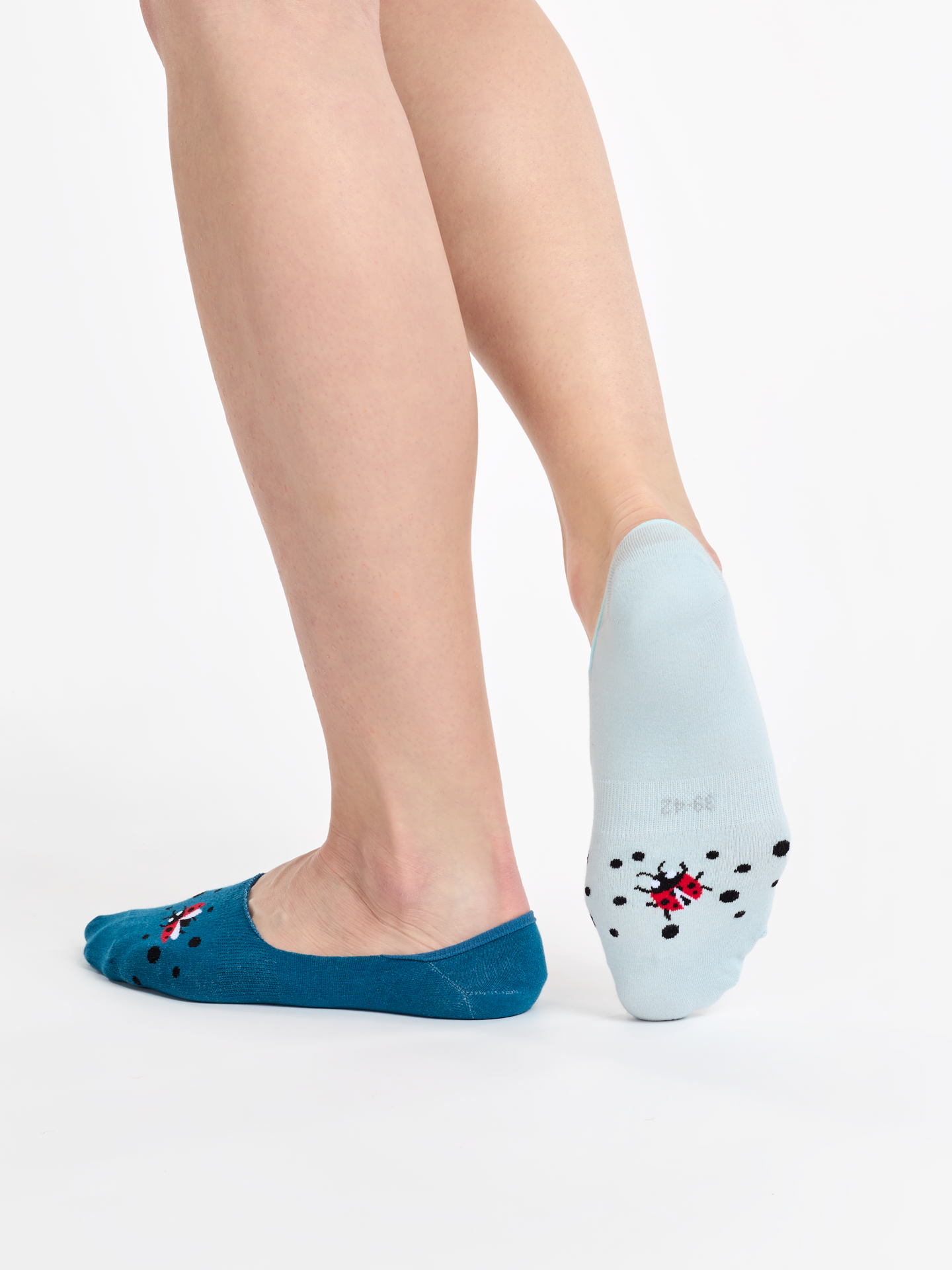 no-show-socks-ladybugs-dots-1f/1fe11db2aee3d8b0c50695de98ac3aa88f337e69