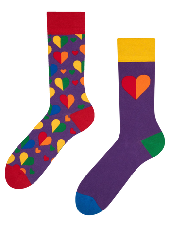 Regular Socks Rainbow Hearts