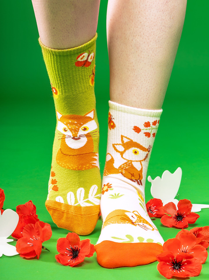 crew-socks-fox-butterflies-02-aa/aa689c1e4490f383f70d97ed1be975d512bf2bda