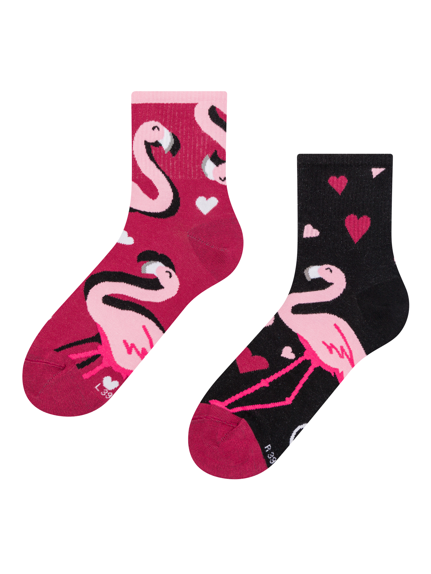 crew-socks-flamingos-hearts-4e/4ed1816e1b446fe79e5424374b29d1d3effa8de9