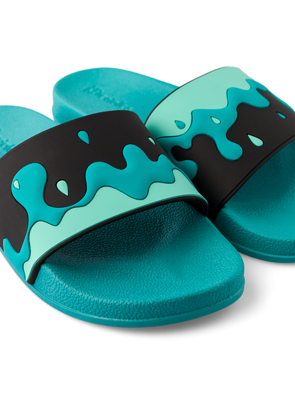 slides-turquoise-drops-1-8e/8e20ff72aa752378a21026cd8e6e3a8cd8e69e8b