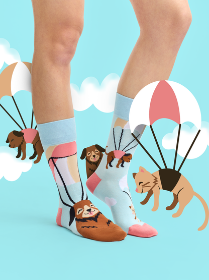 regular-socks-flying-cats-dogs-4d/4d58664f0872fc58371741dfcaf3ccb1ed37ea87