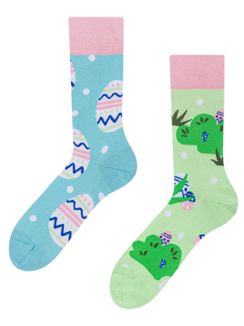 Regular Socks Find the Egg
