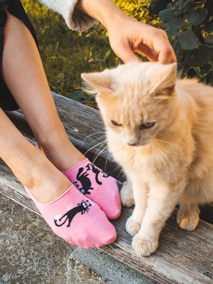 no-show-socks-pink-cats-5e/5e2596635e23c3a19a59f6f82b9cc053a712afa3