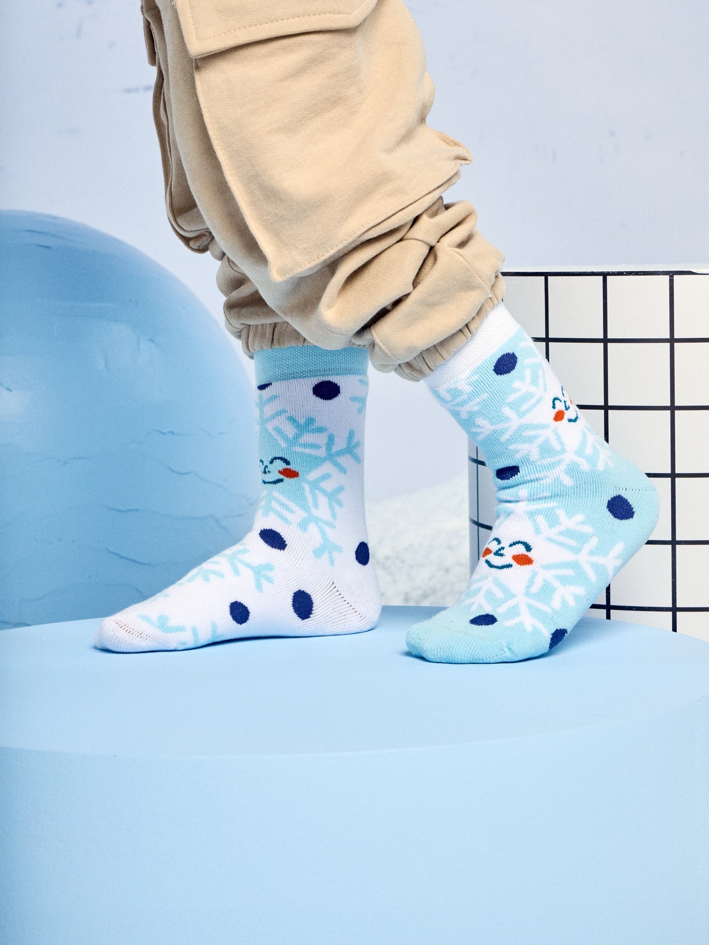 kids-warm-socks-happy-snowflakes-okt-30/30c56423605f12a675bbf2a00aab3b6aa1e597d4