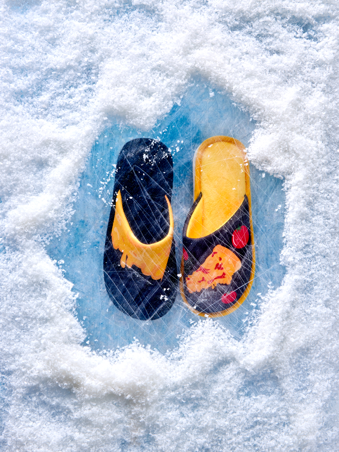 slippers-cheese-pizza-ea/ea30971715e351c67d9cc048015a6d984d88a8e5