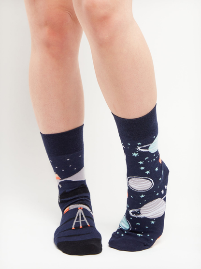 regular-socks-cosmos-02-e0/e073143994560a747e1c2ef7a8101afd91c6b3bb