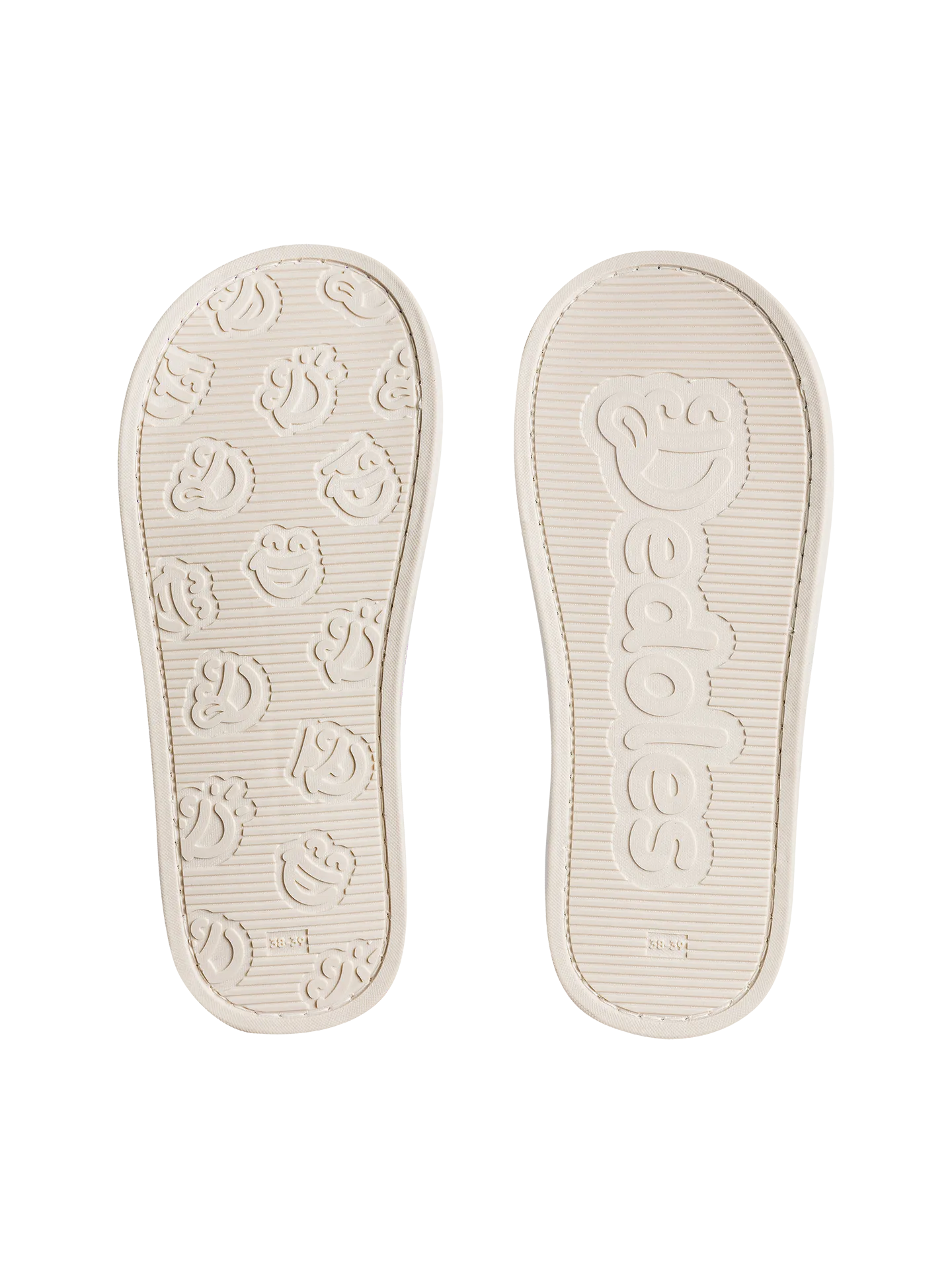 slippers-cat-ball-fa/fa4cb96bb24f8a41f6e5d1bd58e1faa1a0eb7a45