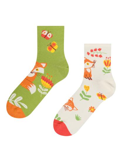 crew-socks-fox-butterflies-02-b3/b36e90b965f169f94d96603b780b166392ace899