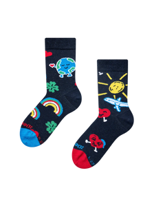 Kids' Socks Love Around the World