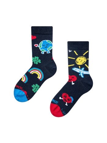 Kids' Socks Love Around the World