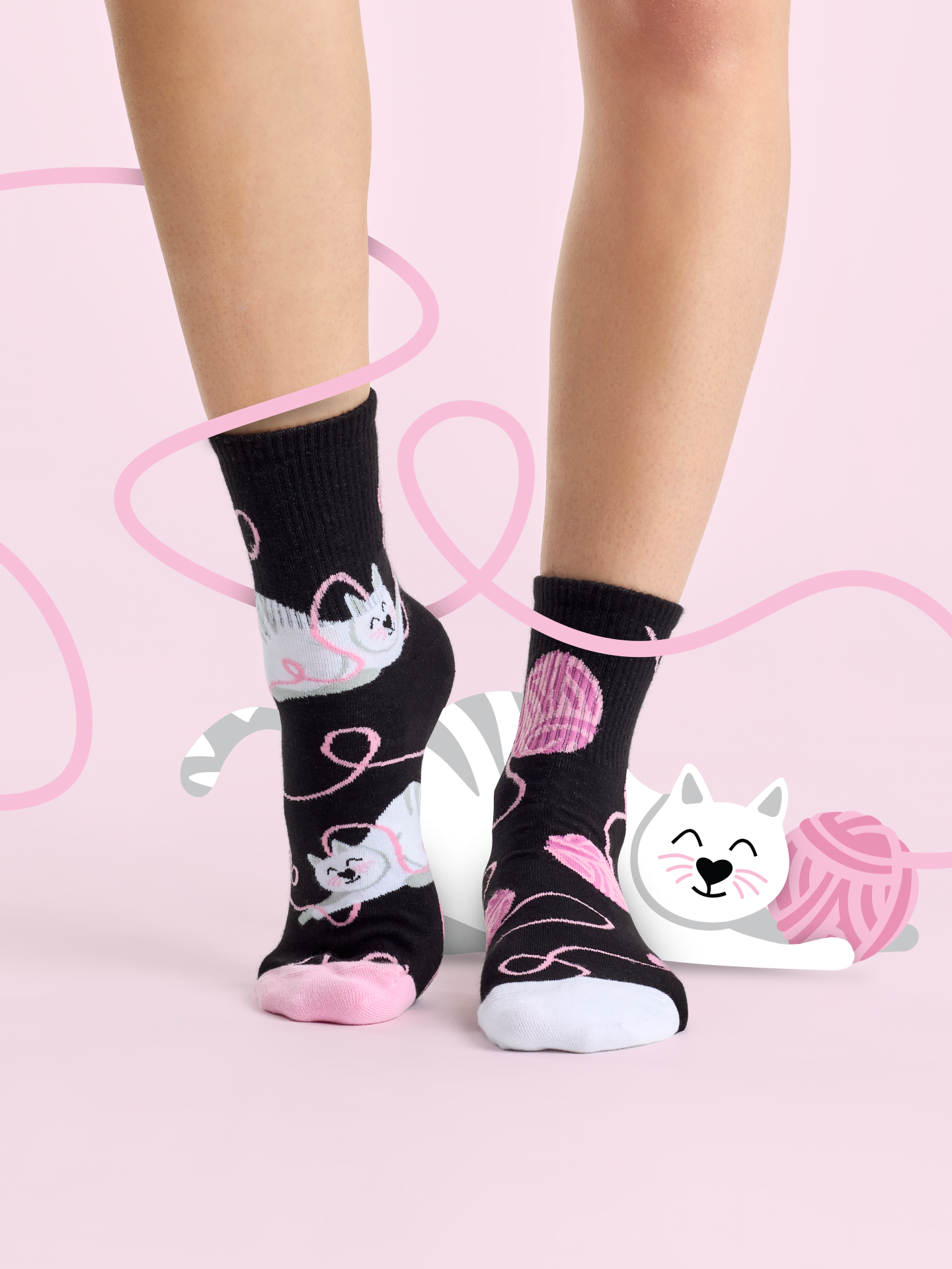 crew-socks-cat-ball-02-f4/f4cb287849276489bacf0c41b0127468298b0de5