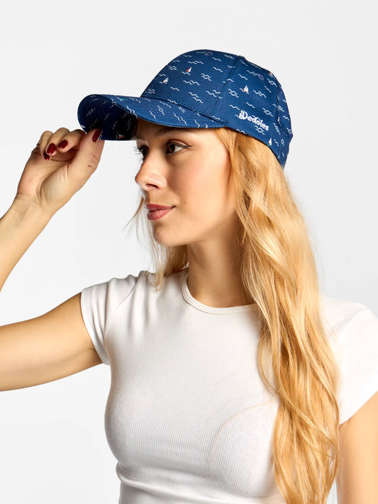 cap-sailboats-on-the-sea-7b/7b904067c9ec99d1d699c04e7157aa8315f4bc7b