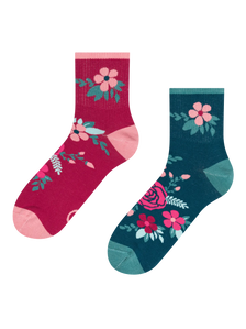 Crew Socks Rosehip Flowers