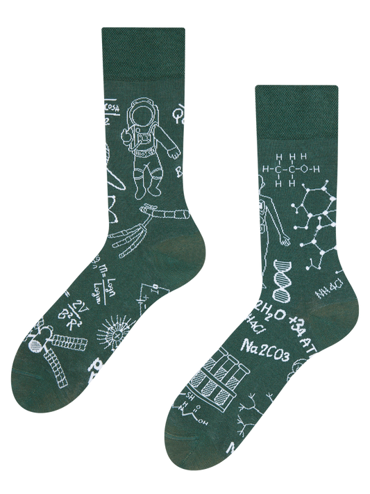 regular-socks-physics-vs-chemistry-02-e3/e3b3c25f7662a4e56cee53fb124f4000b0774ce1