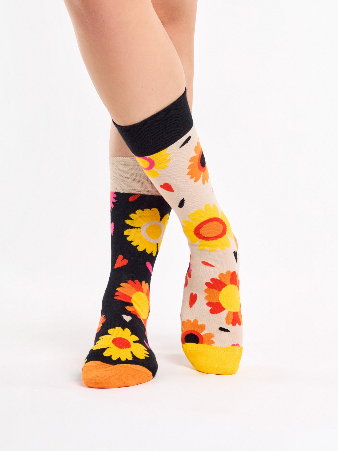 regular-socks-loves-me-loves-me-not-02-02/02520dd4c7b53cbcccc3fc3ffb90c532406bfca7