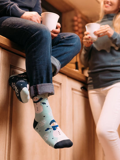 warm-socks-joyful-snowman-1-b9/b9a41e633e1c302305efa3c39187dc1edc1924bc