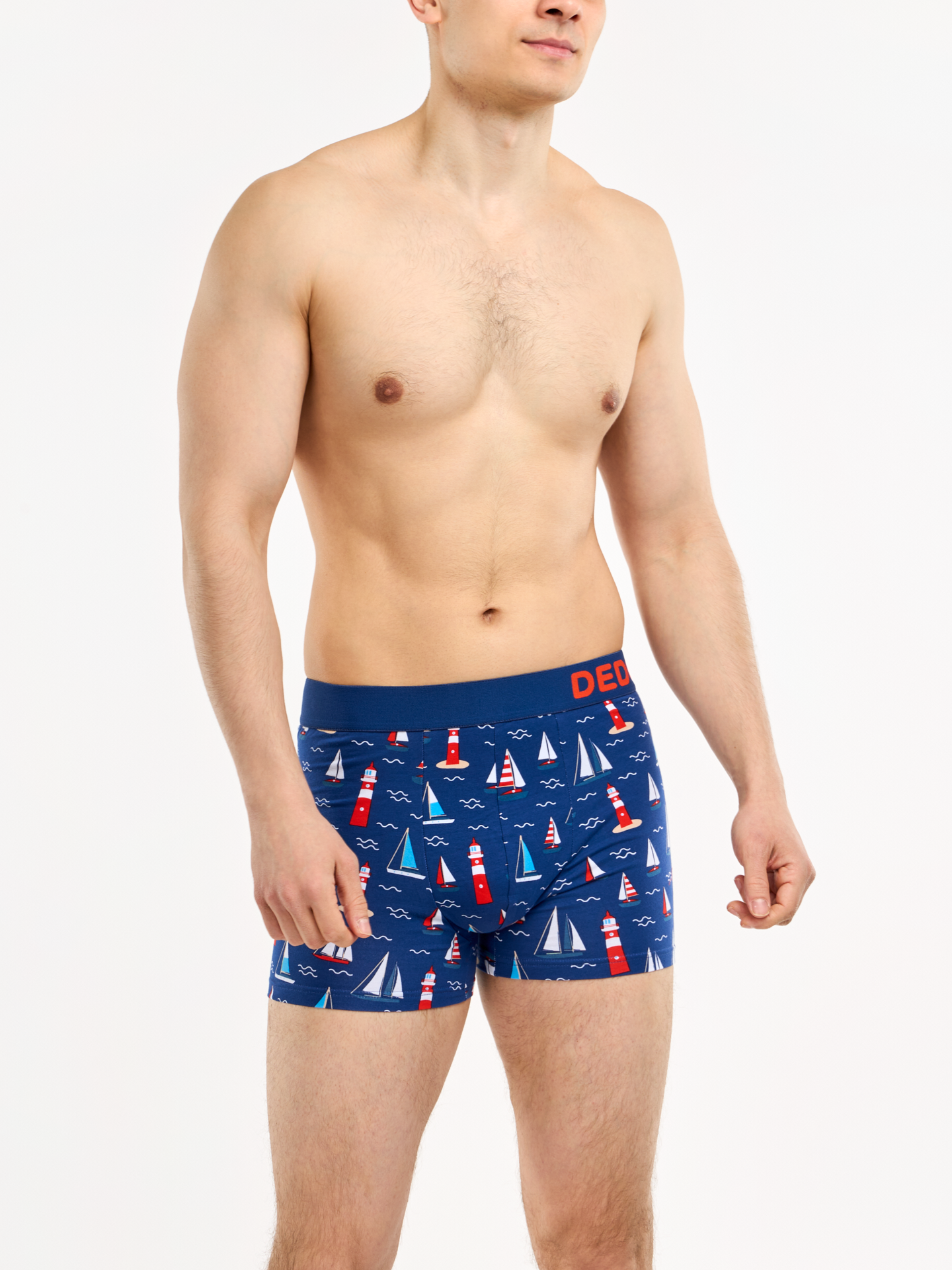 mens-trunks-lighthouse-sailboats-58/58db34f45391e14502b1c0b73d6f65502a17c494