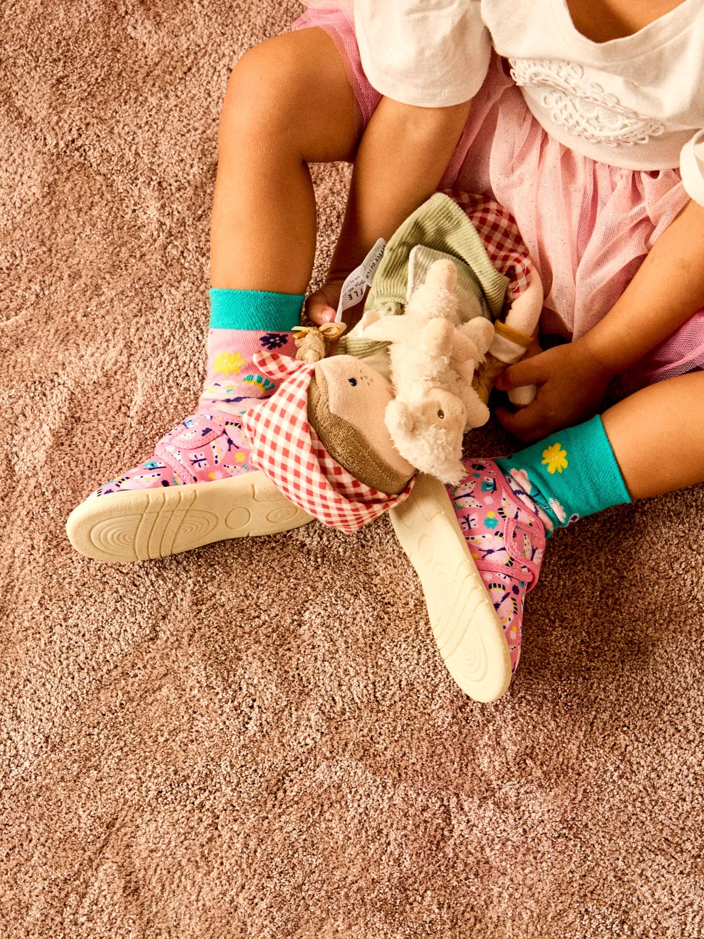 baby-slippers-sweet-butterflies-3b/3bc2a6f548e2de4b8260d493bc6c38e2298358fe