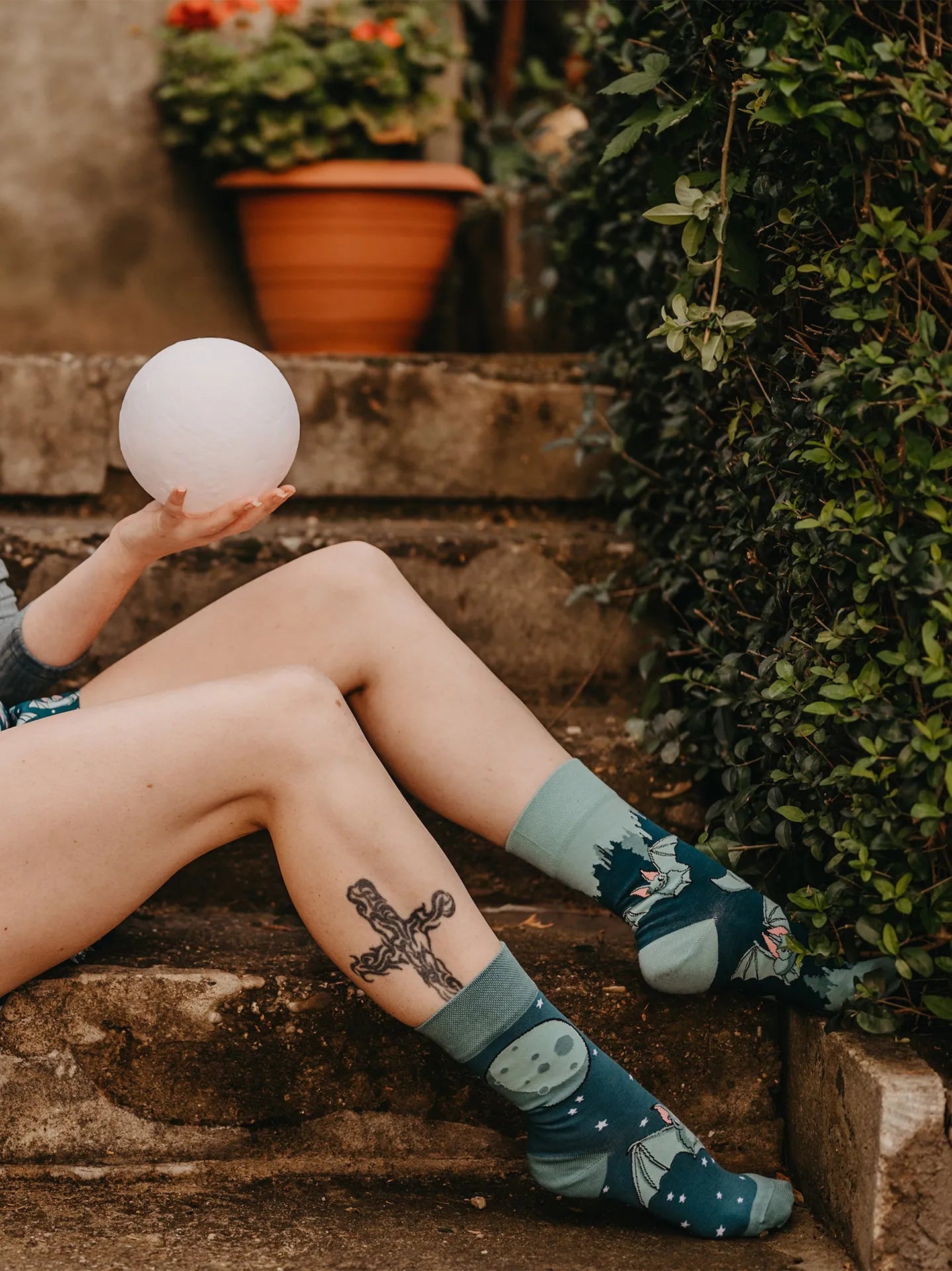 regular-socks-bats-in-the-night-8f/8f6748ab1d8cc8d93f03cfdcc8fd1a19453585ba