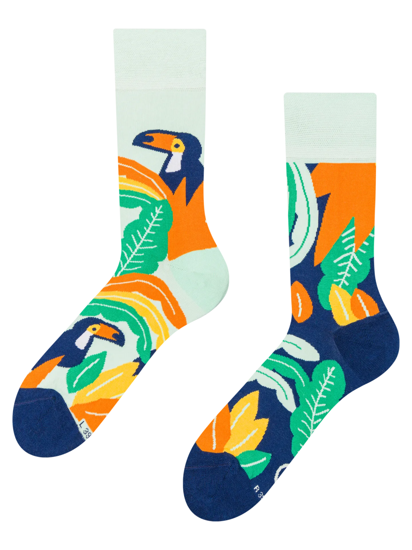 regular-socks-toucan-leaves-8f/8f7764afaee4563df5ecdaa20b336eb01d7eeb27