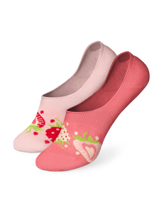 No Show Socks Sweet Strawberries