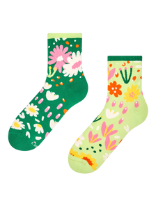 Crew Socks Flower Garden