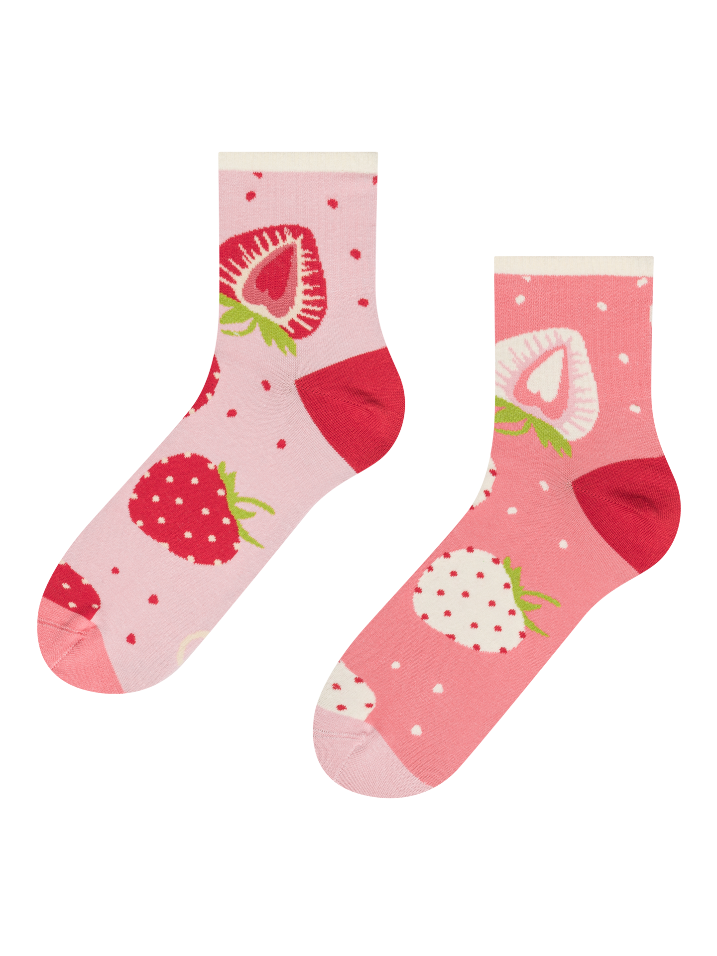 crew-socks-sweet-strawberries-02-a7/a7d418c476d229b58e4e9ede1a22d3adce127cb6