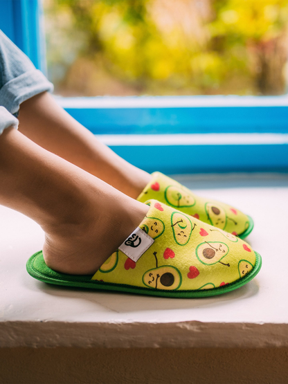 slippers-avocado-love-0f/0f5173661c3abeae064711cc9eb24977c5eeec22