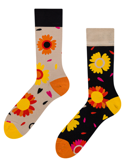 regular-socks-loves-me-loves-me-not-02-2d/2d31e8b65008911f997c8d122154f2c9d76f2e08