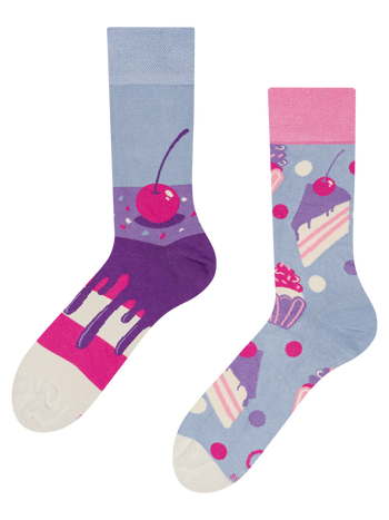 Bamboo Regular Socks Cherry Cake