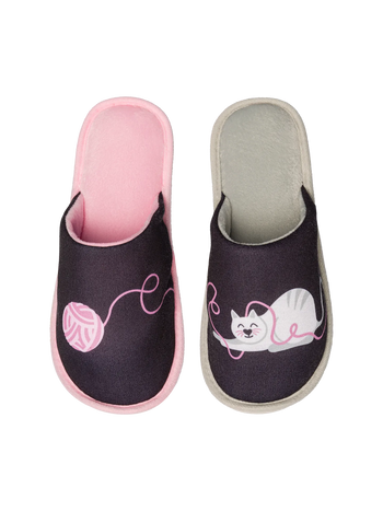 Slippers Cat & Ball