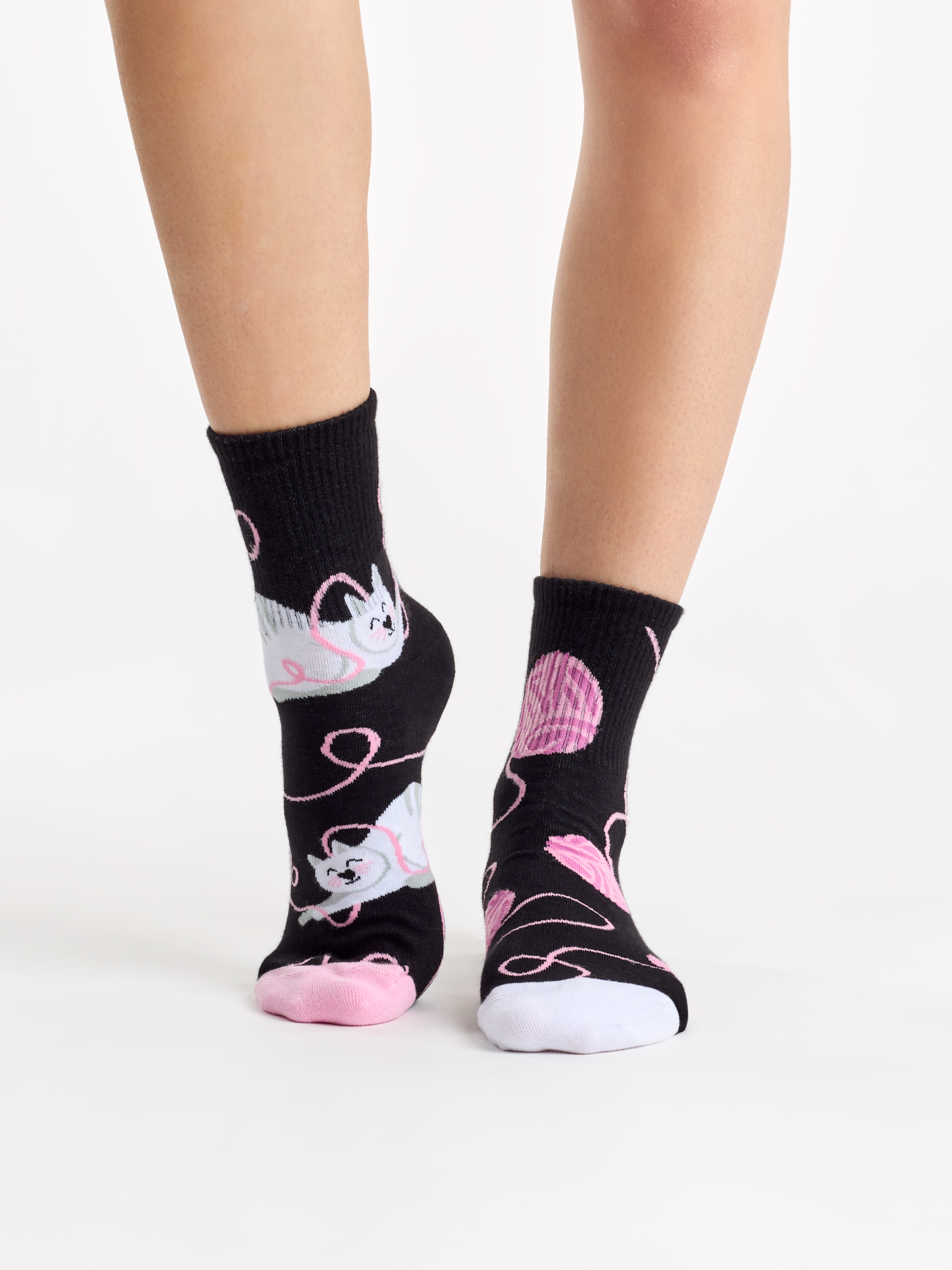 Crew Socks Cat & Ball