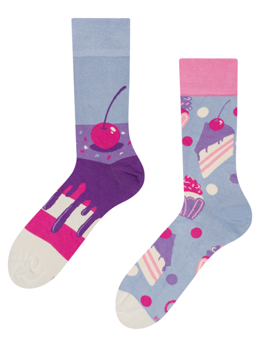 Bamboo Regular Socks Cherry Cake