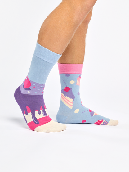 Bamboo Regular Socks Cherry Cake