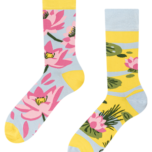 Regular Socks Water Lily