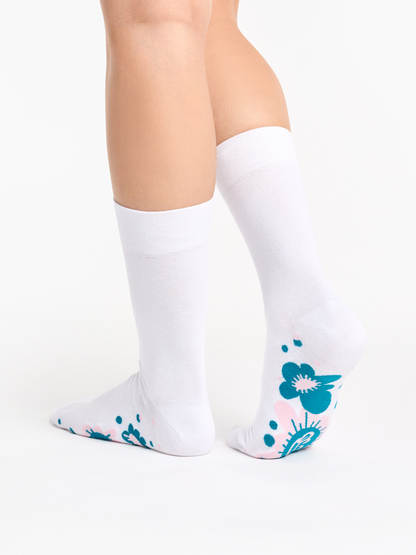 Regular Socks Pastel Flowers