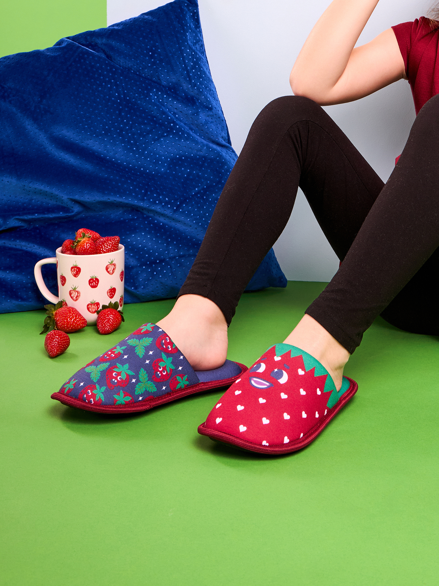 Kids' Slippers Happy Strawberries