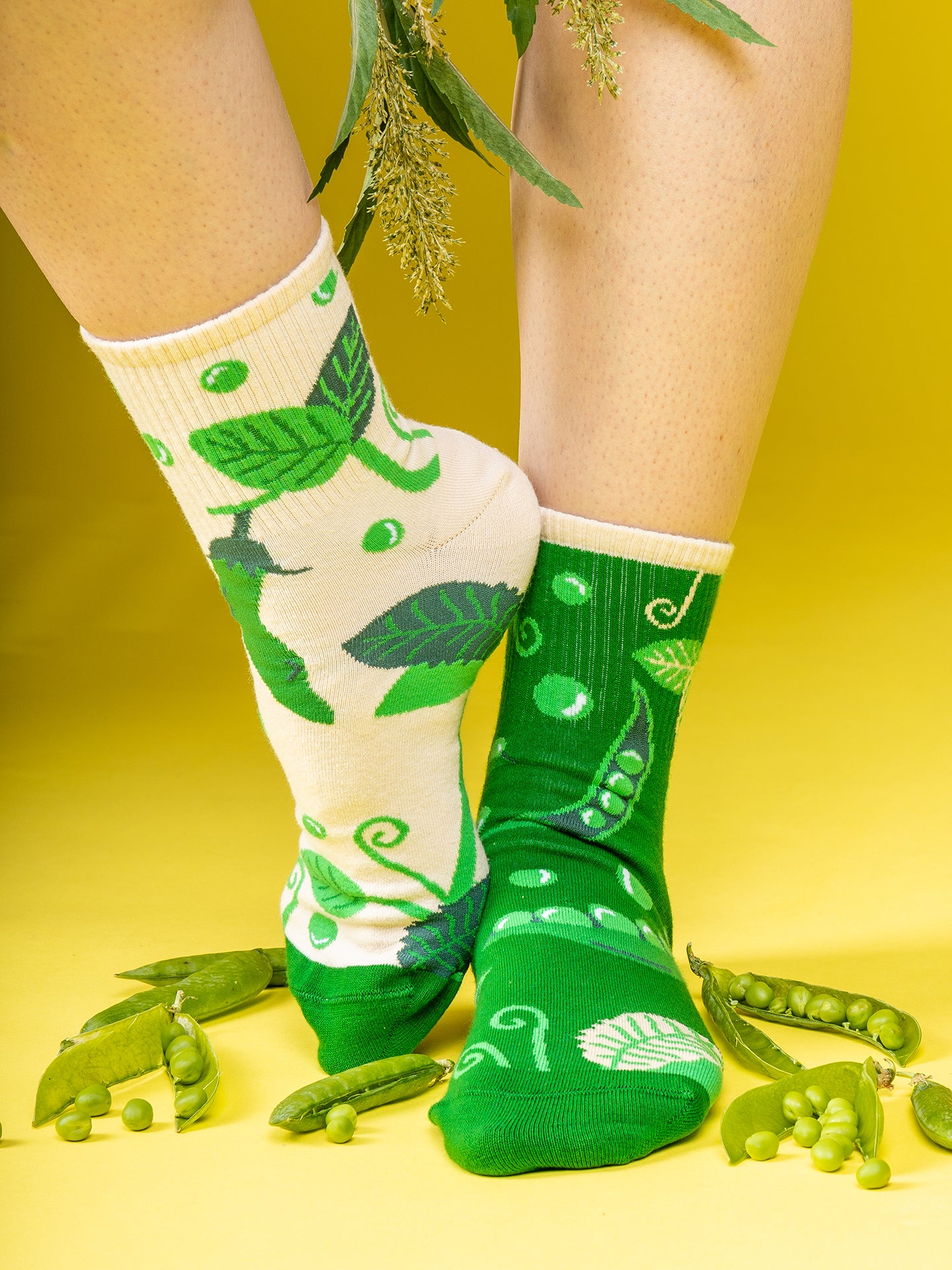 Crew Socks Peas