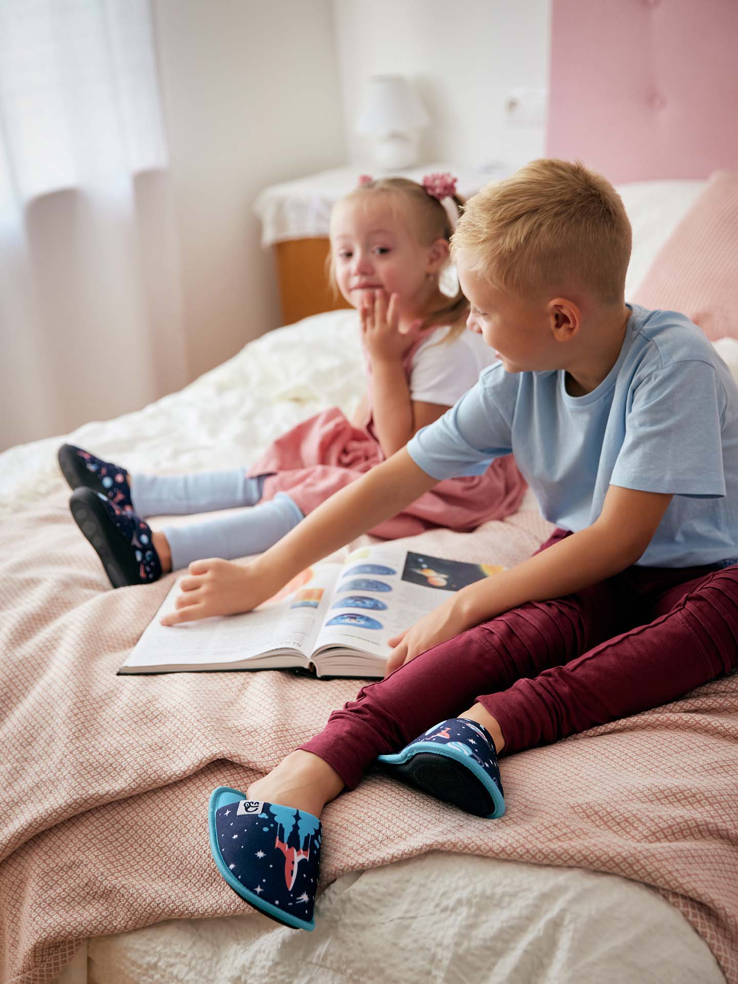 Kids' Slippers Planets