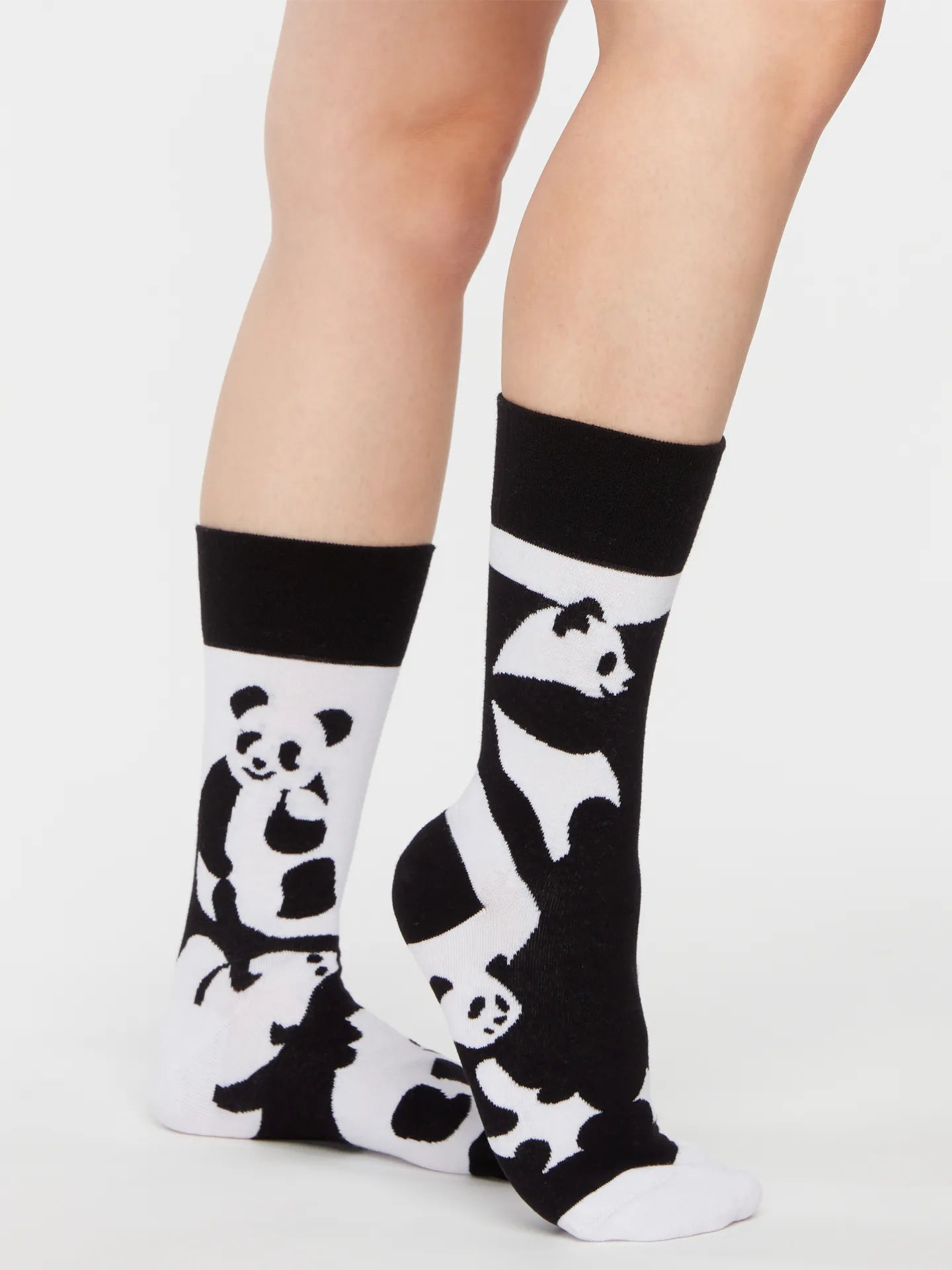 regular-socks-abstract-panda-a1/a1112a6a22d127966a6725d0cf1327b9a4aa0255
