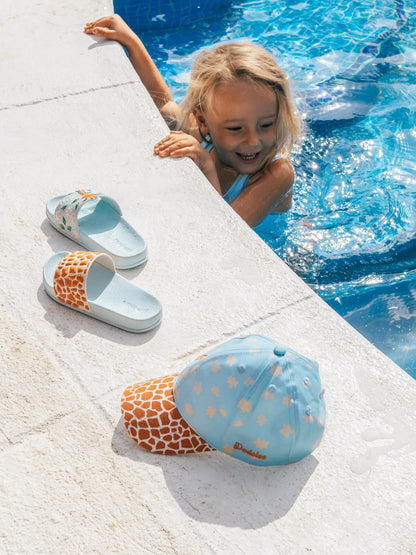 kids-slides-cute-giraffe-a6/a614f5242425598d51f6232c03b2918196a690ad